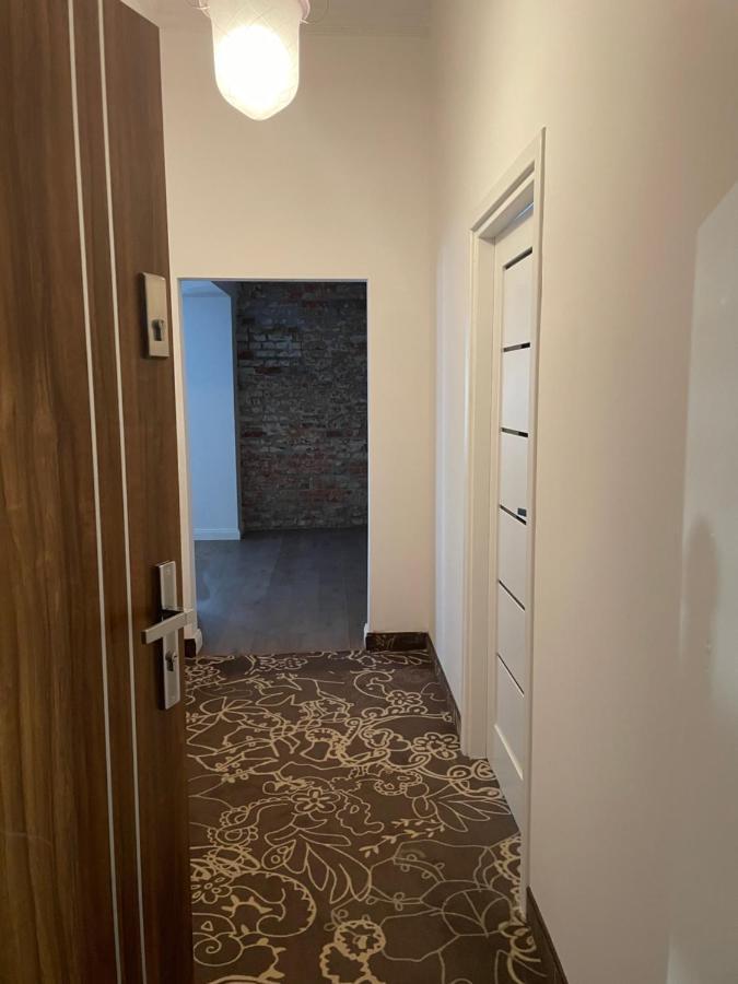 Orneta Pokoje Goscinne Atelier מראה חיצוני תמונה