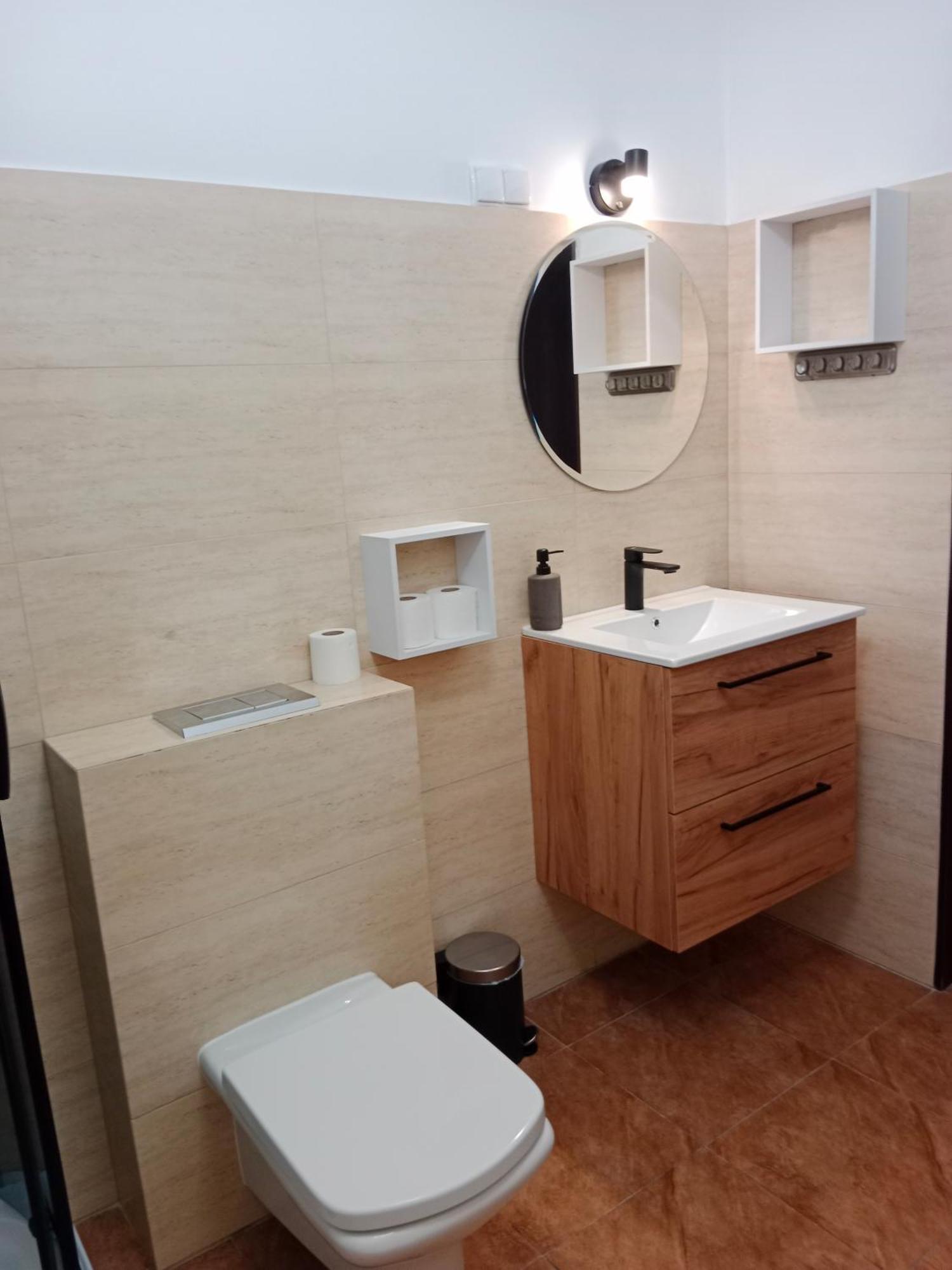 Orneta Pokoje Goscinne Atelier מראה חיצוני תמונה